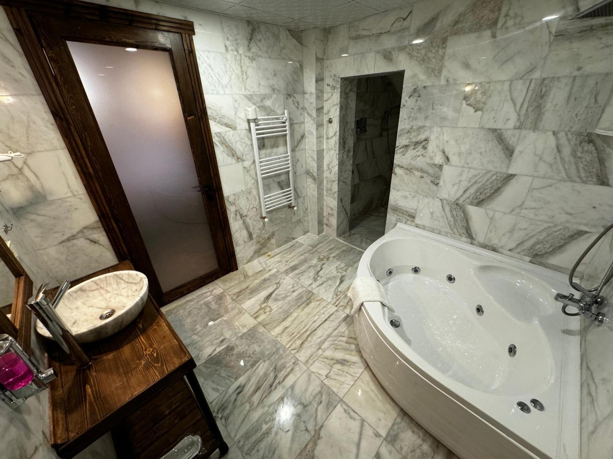 Rustic Caves Hotel Göreme Buitenkant foto